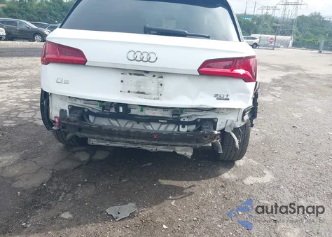 2018 Audi Q5 2.0T Premium/2.0T Tech Premium z USA, uszkodzony, nr VIN WA1BNAFY1J2012364